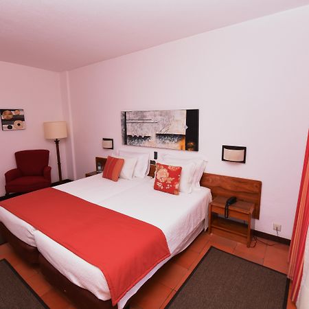 Praia Da Lota Resort - Beachfront Hotel 만타로타 외부 사진
