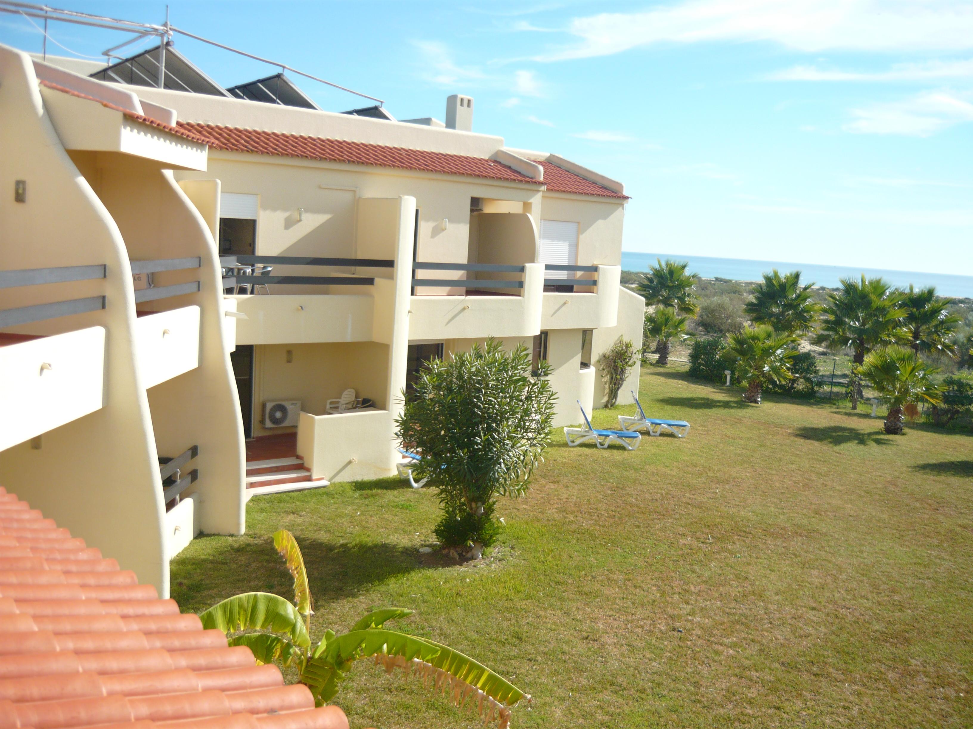 Praia Da Lota Resort - Beachfront Hotel 만타로타 외부 사진