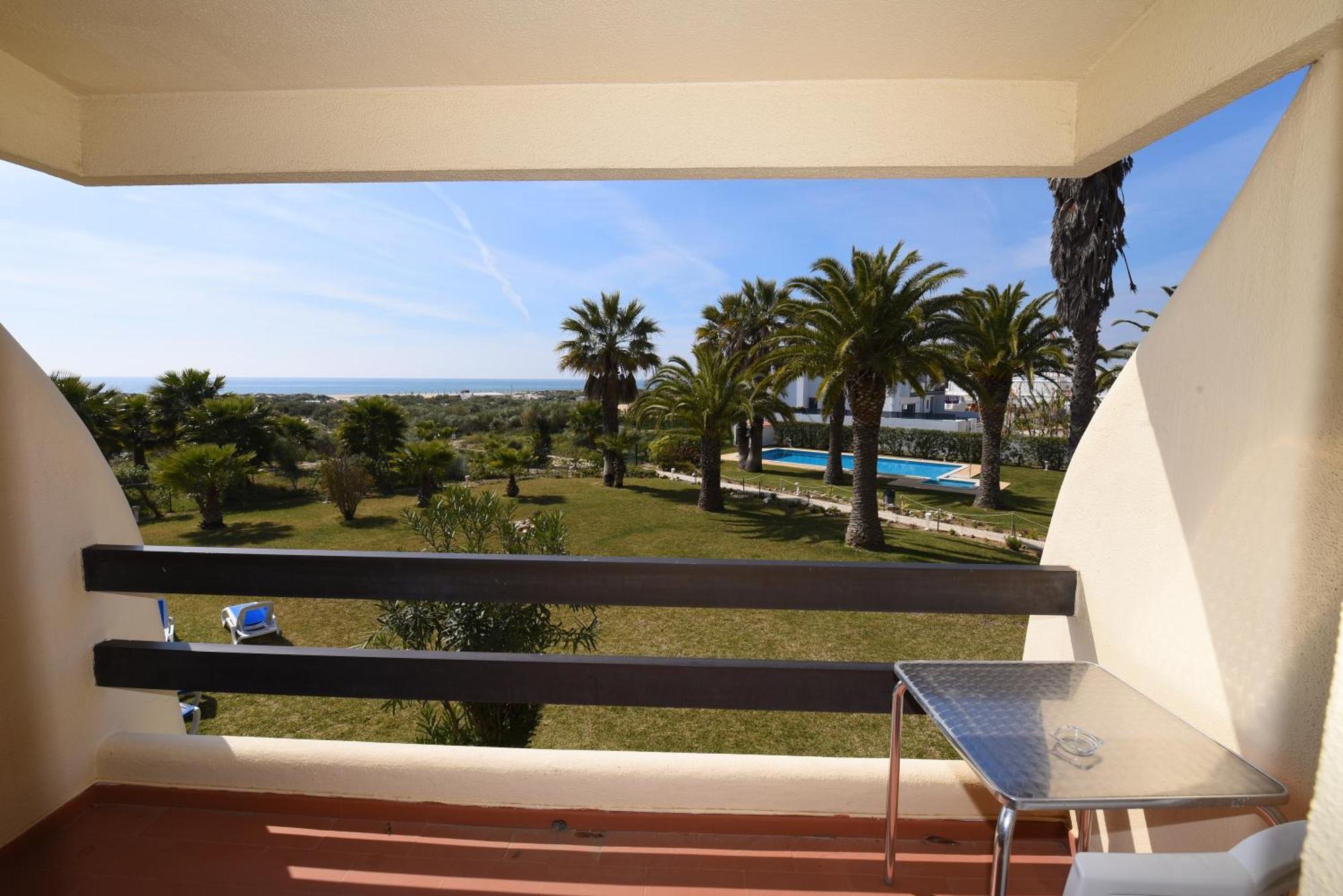 Praia Da Lota Resort - Beachfront Hotel 만타로타 외부 사진