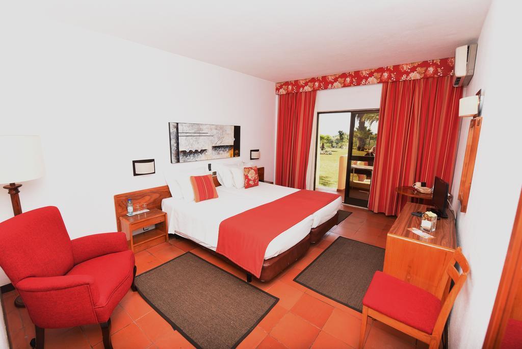 Praia Da Lota Resort - Beachfront Hotel 만타로타 외부 사진