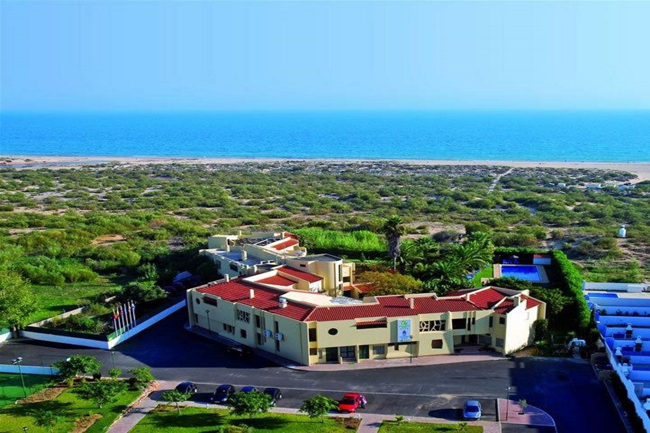 Praia Da Lota Resort - Beachfront Hotel 만타로타 외부 사진
